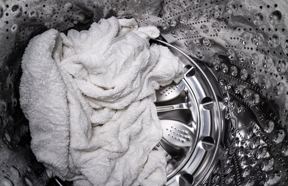 How To Get Mildew Smell Out of Clothes
