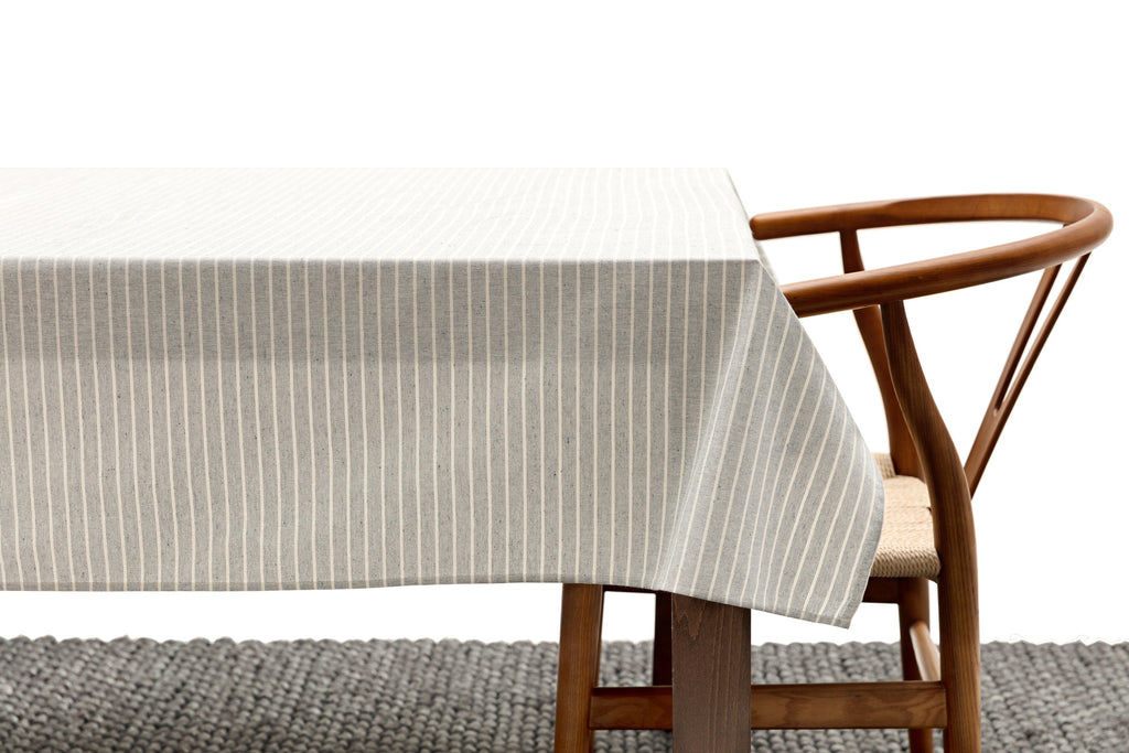 Tablecloth / Grey Striped