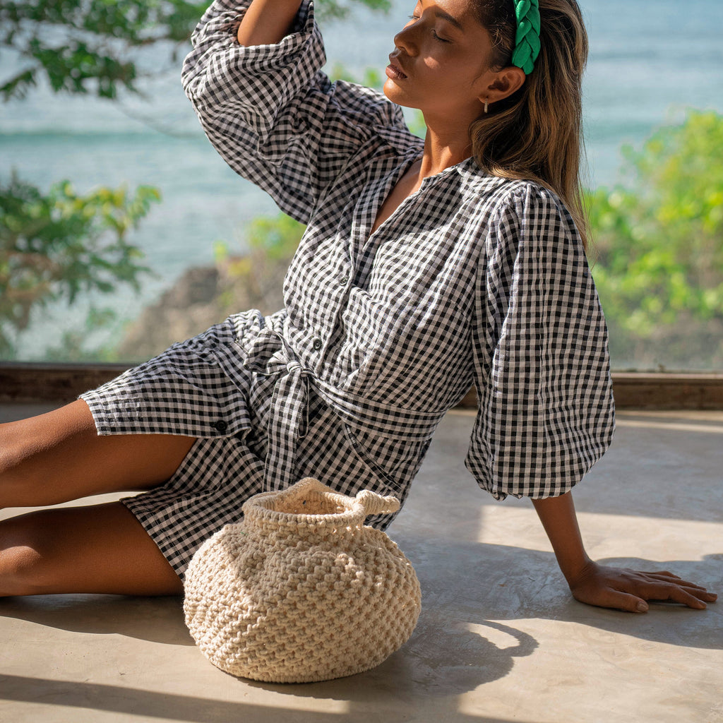 Naga Macrame Bucket Bag, in Off White