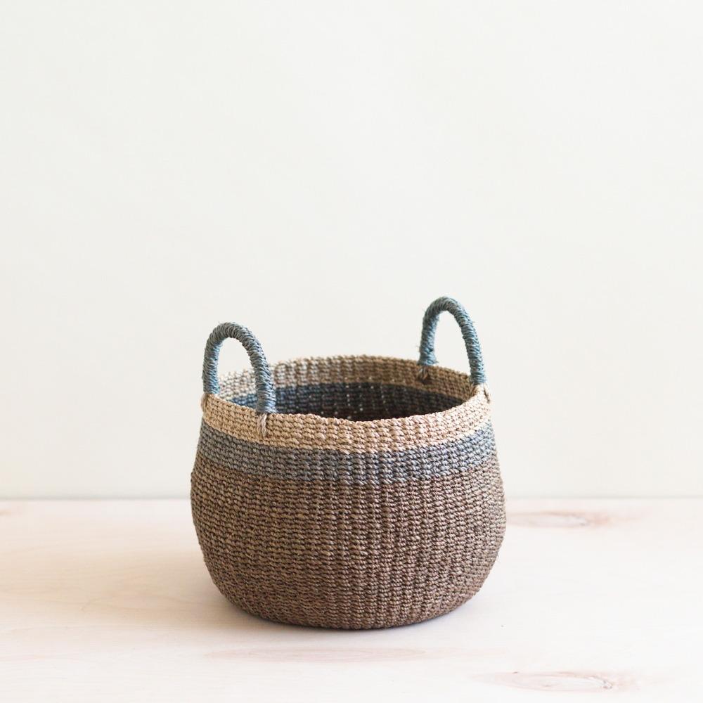 Brown Tabletop Bulge Basket with Handle - Catch-all Basket